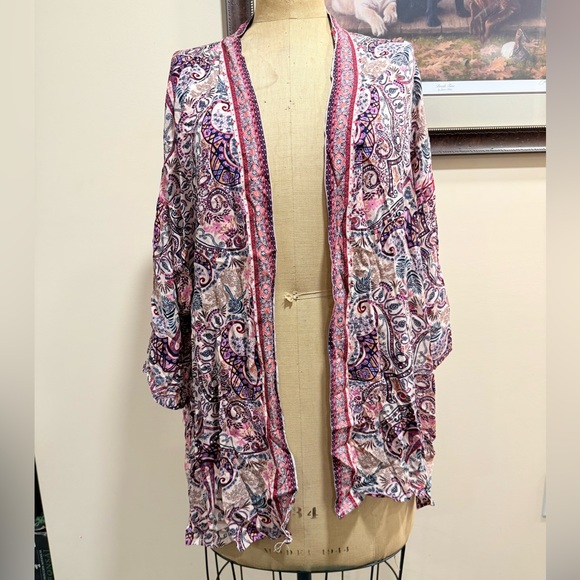 Knox Rose Paisley Open Front Kimono - Picture 1 of 9